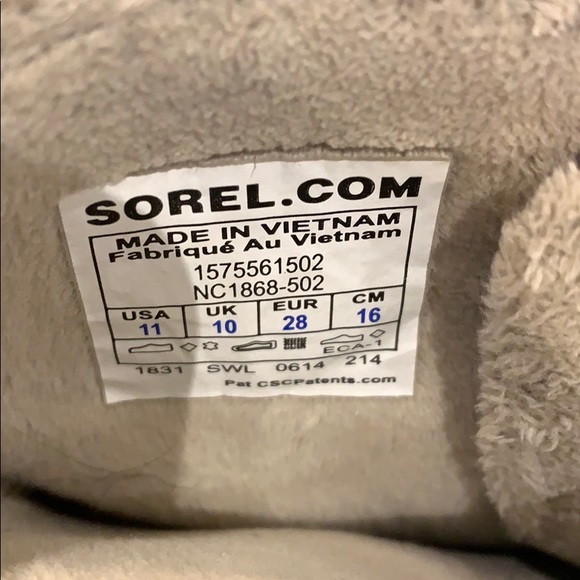 Sorel Girls boots. USA girls size 11 - Picture 5 of 7